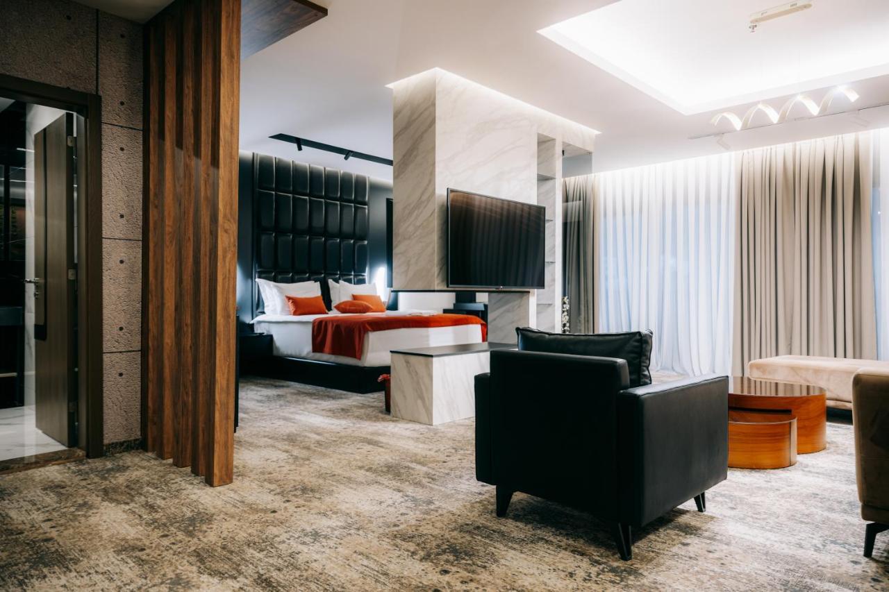 Palace Hotel & Spa Titova Mitrovica 외부 사진