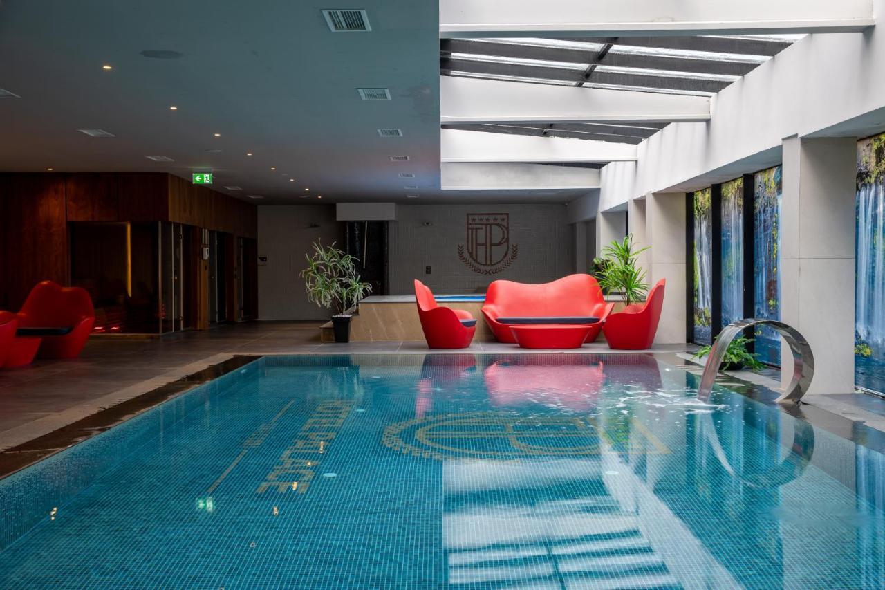 Palace Hotel & Spa Titova Mitrovica 외부 사진