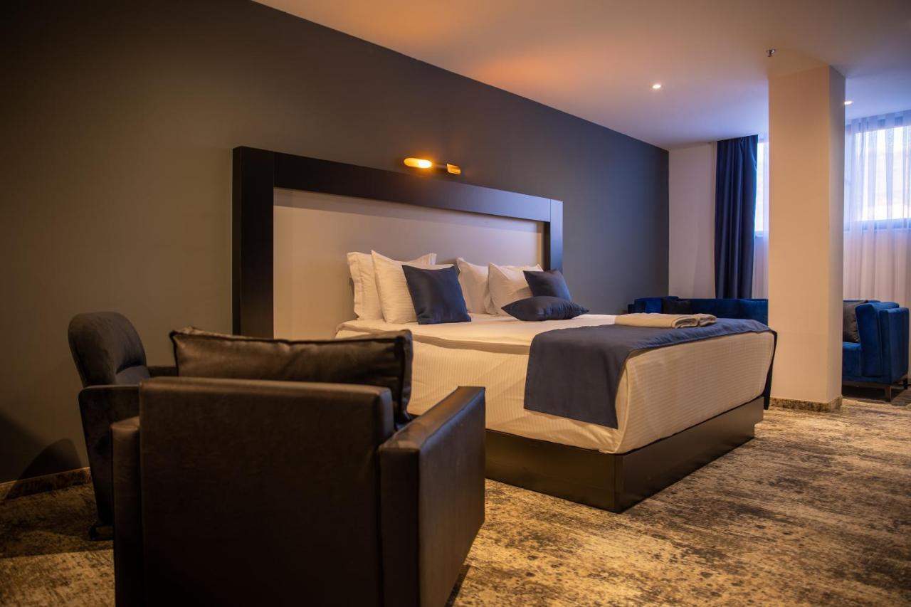 Palace Hotel & Spa Titova Mitrovica 외부 사진