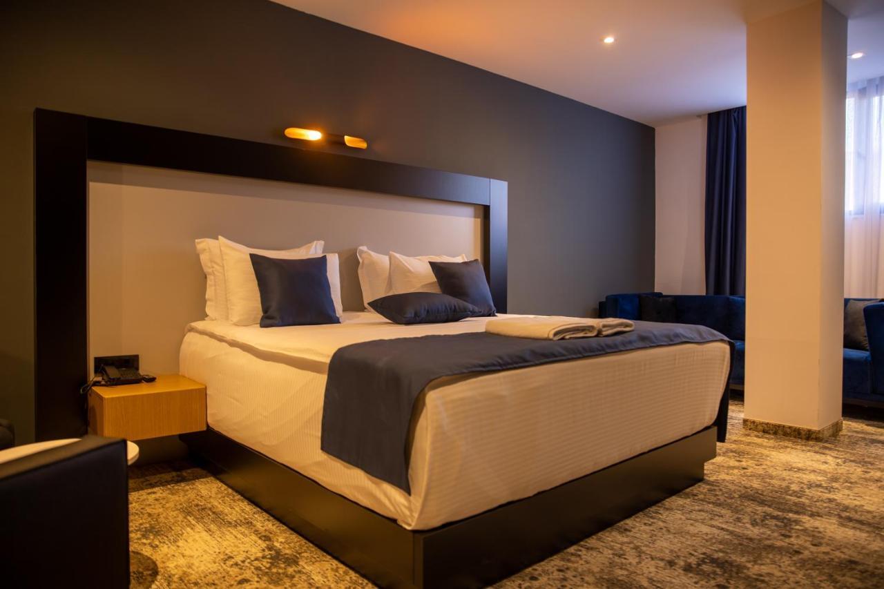 Palace Hotel & Spa Titova Mitrovica 외부 사진